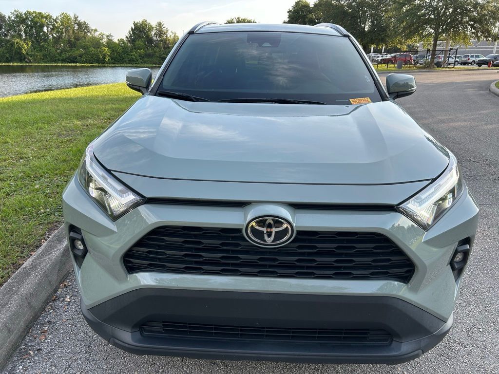 Thumbnail: 2022 Toyota RAV4 - 6