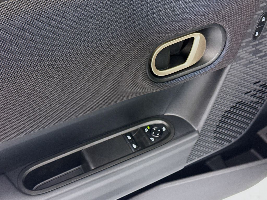 Thumbnail: 2026 MINI Cooper - 23