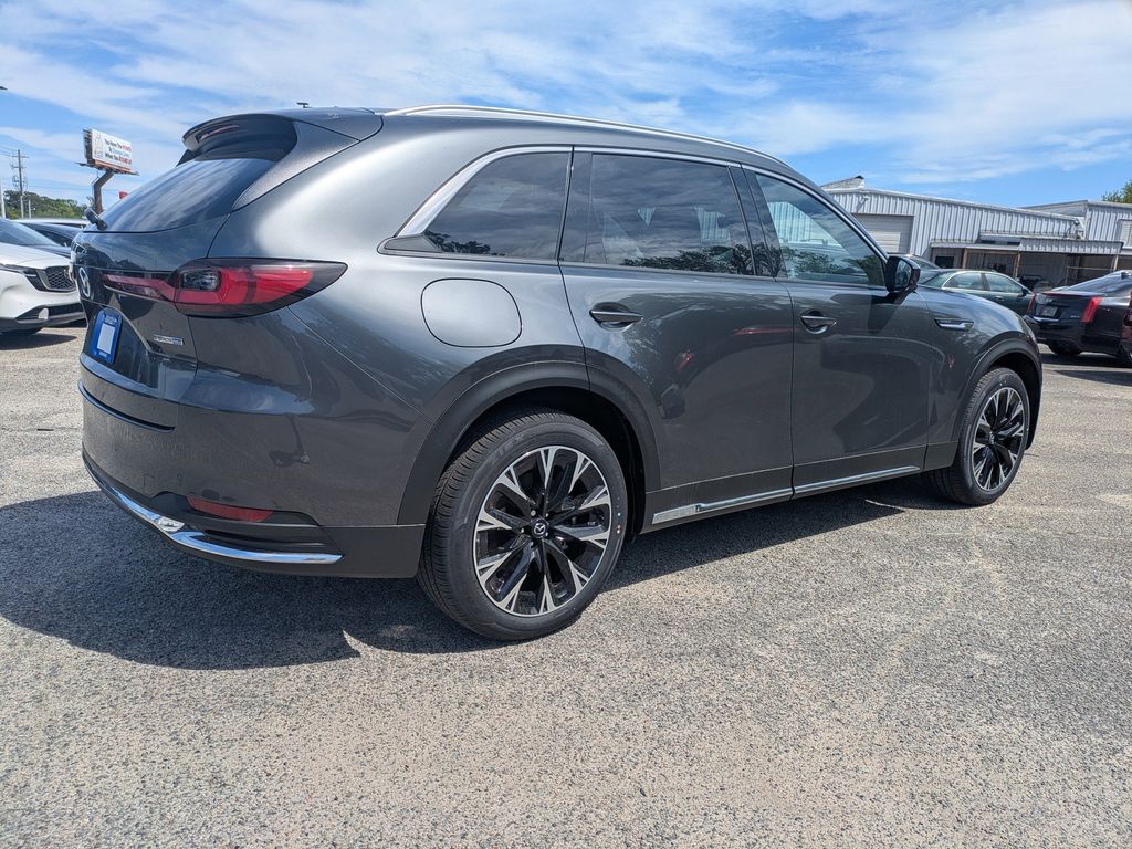 2026 Mazda CX-90 PHEV Premium Plus