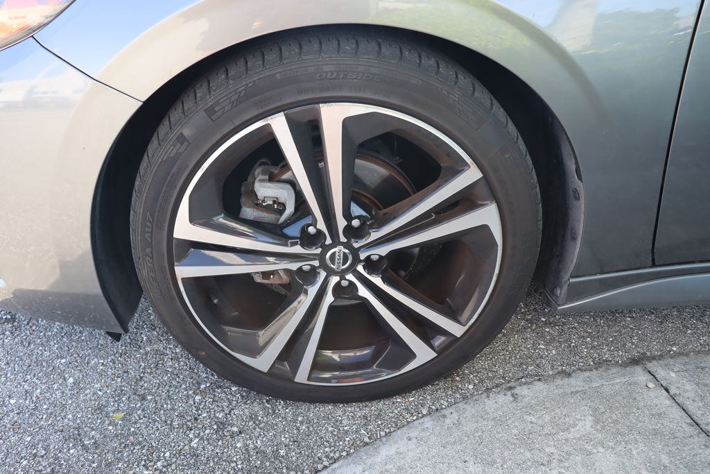 Thumbnail: 2020 Nissan Sentra - 4