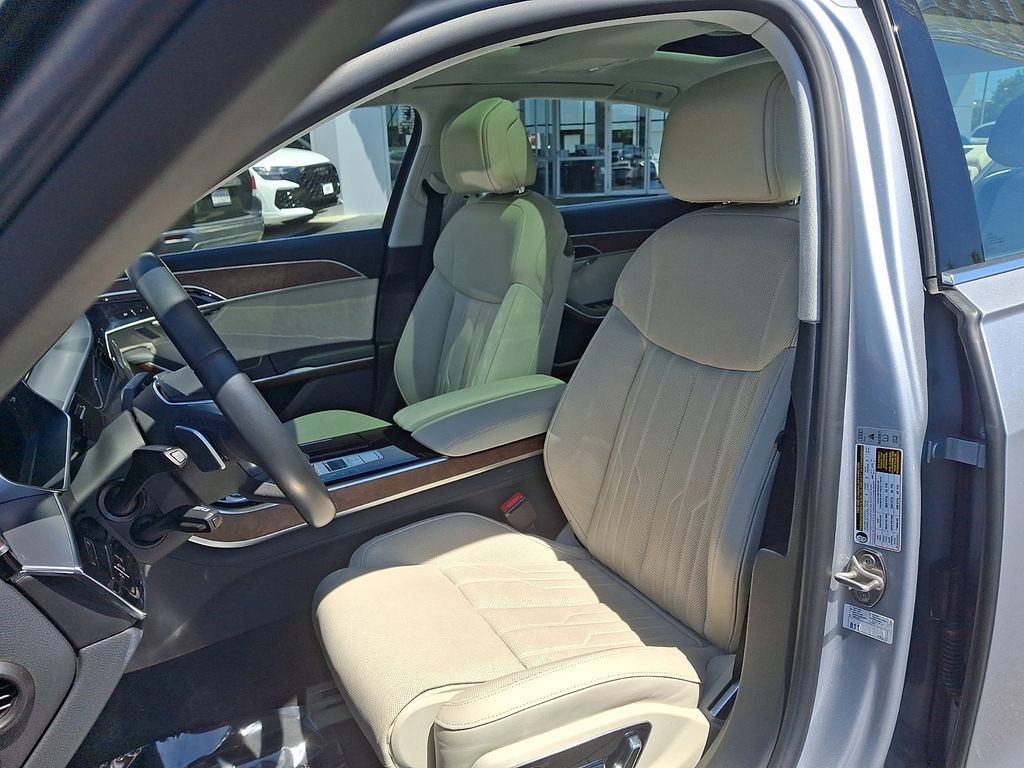 Thumbnail: 2023 Audi A8 - 13
