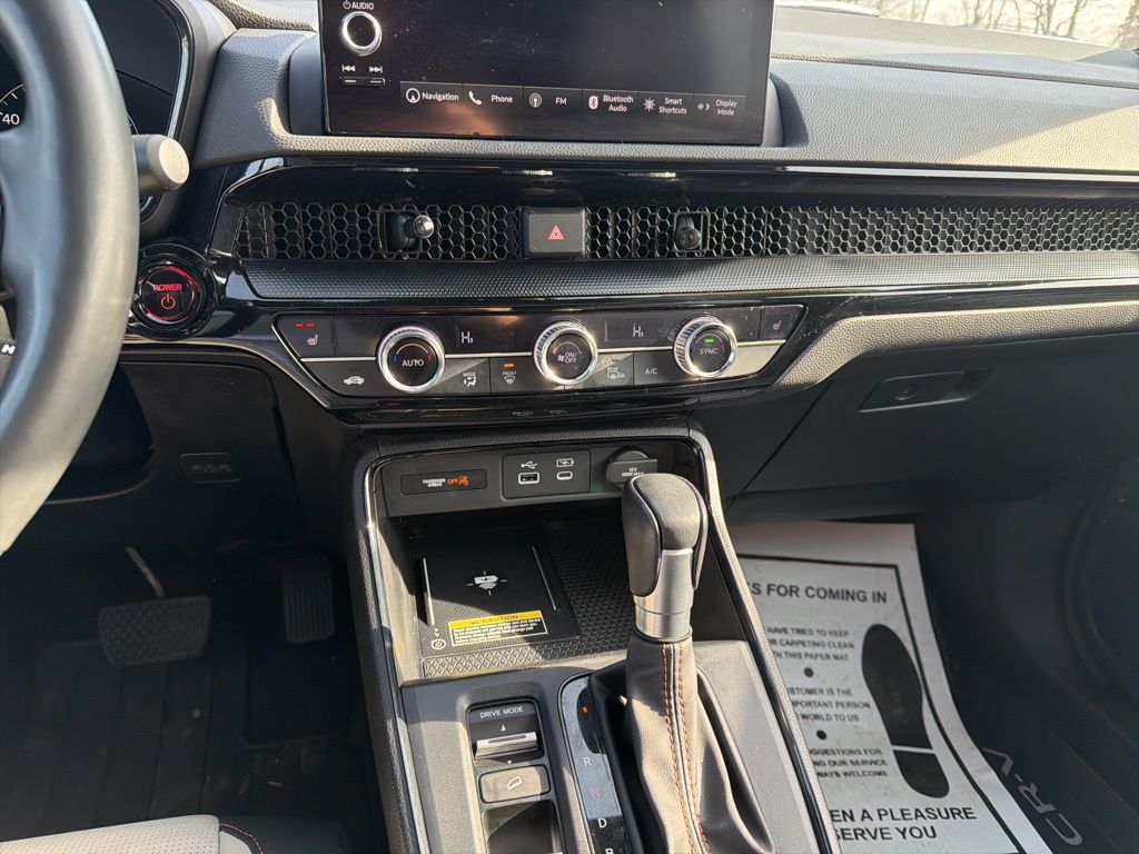 Thumbnail: 2023 Honda CR-V - 16