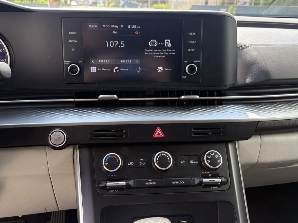 2022 Kia Carnival LXS