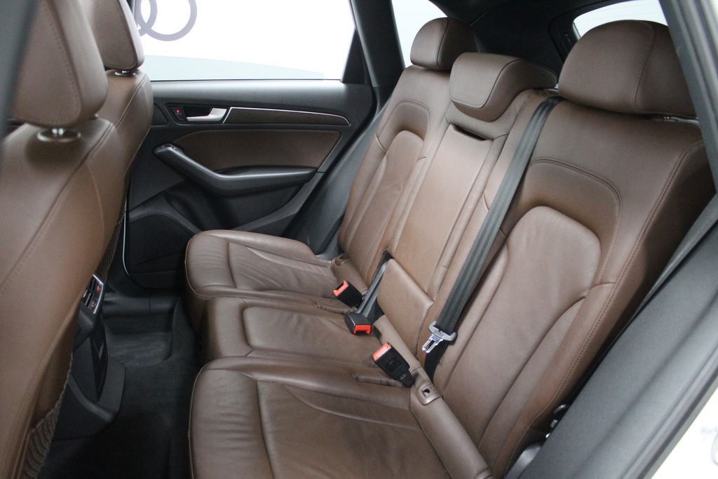 Thumbnail: 2015 Audi Q5 - 23