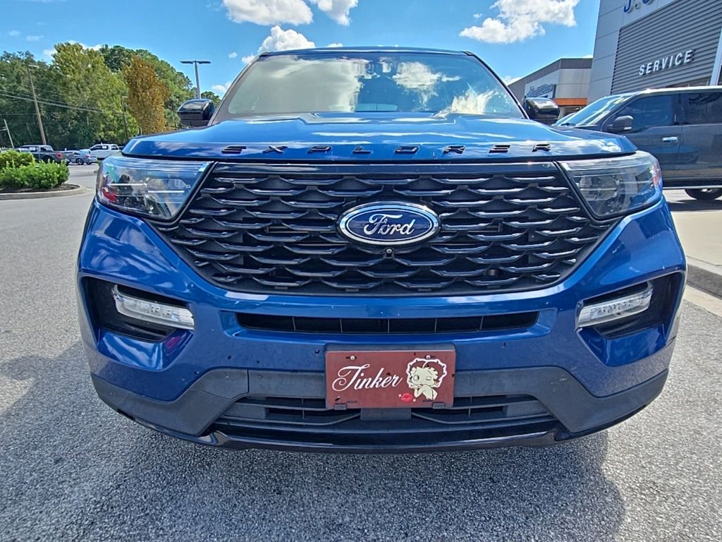2022 Ford Explorer ST-Line