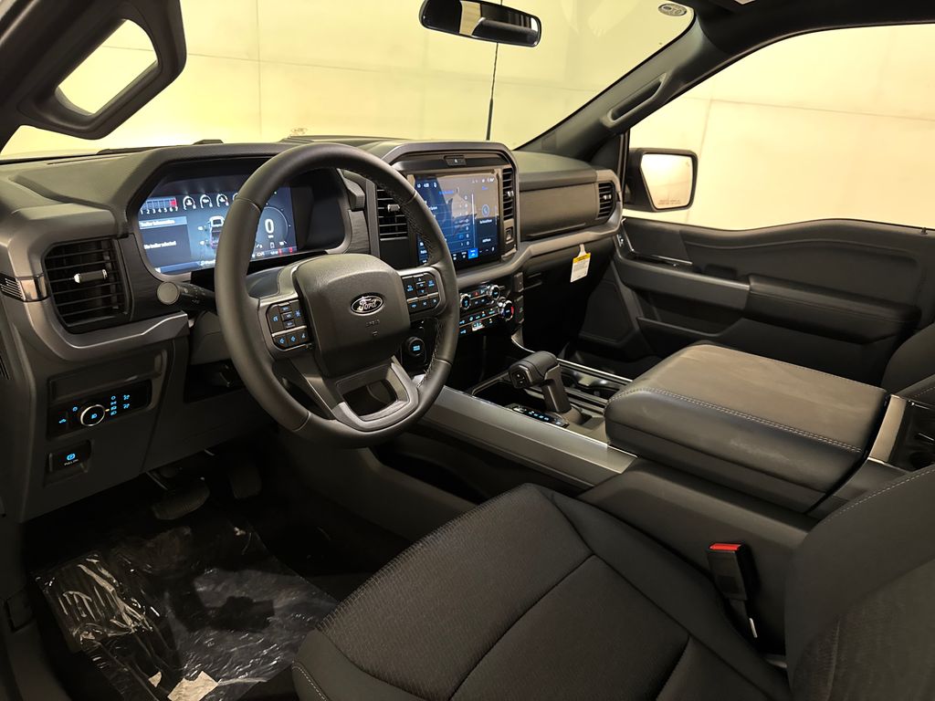 New 2026 White Ford XLT image 37