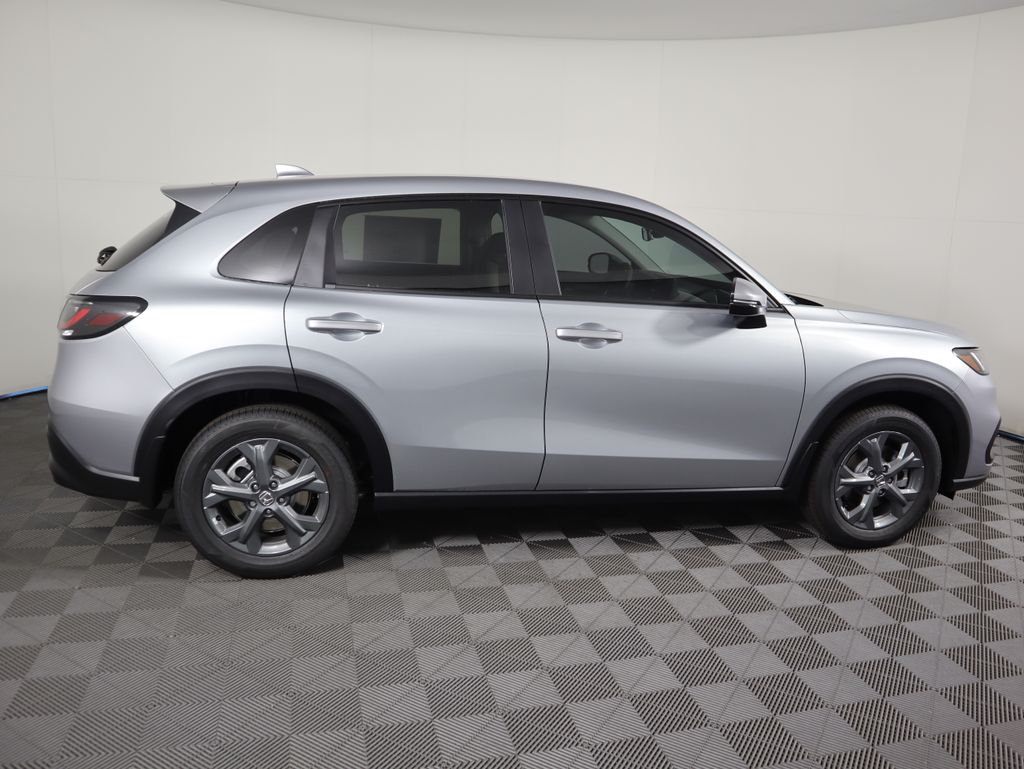 Thumbnail: 2026 Honda HR-V - 4