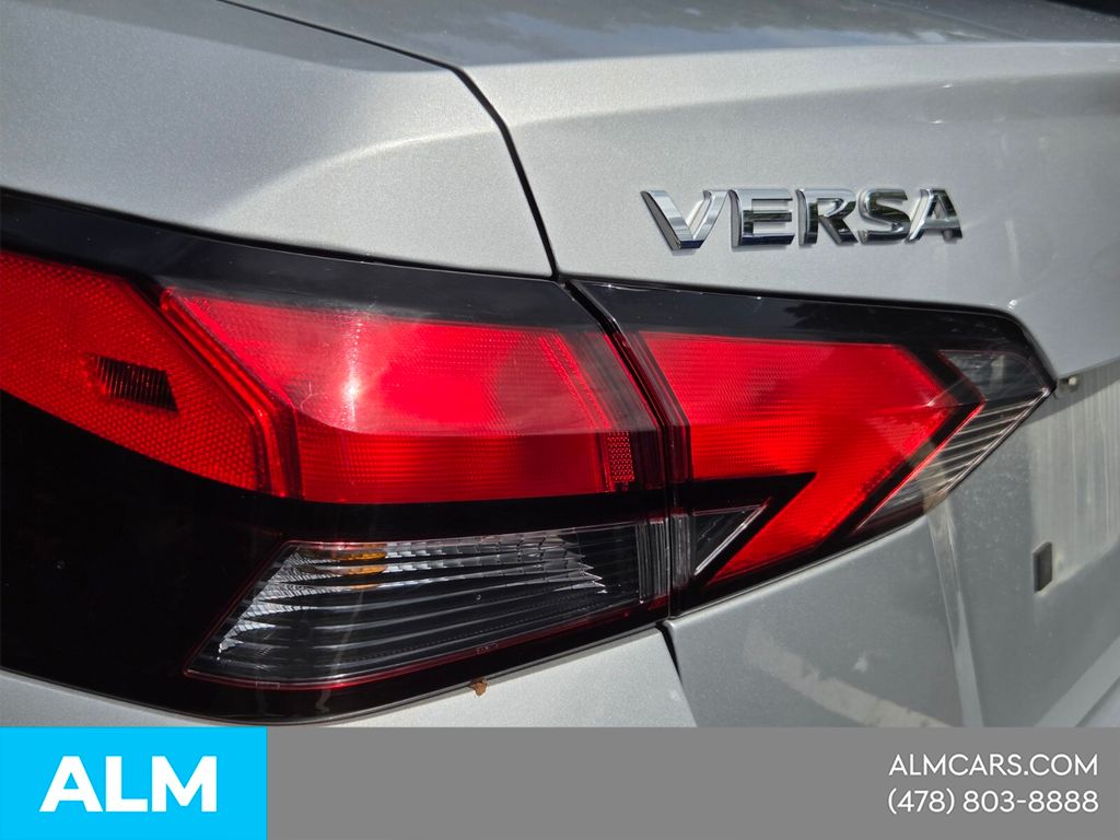 Used 2024 Silver Nissan 1.6 SV image 8