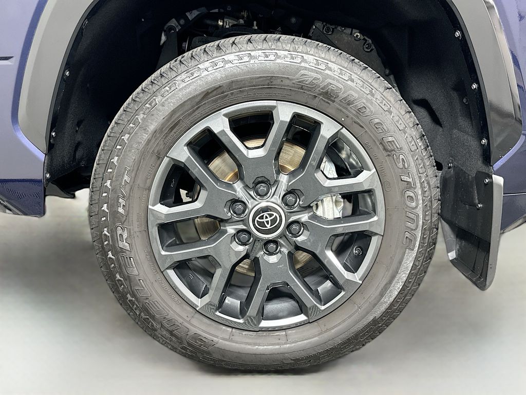 2024 Toyota Tundra Platinum 31