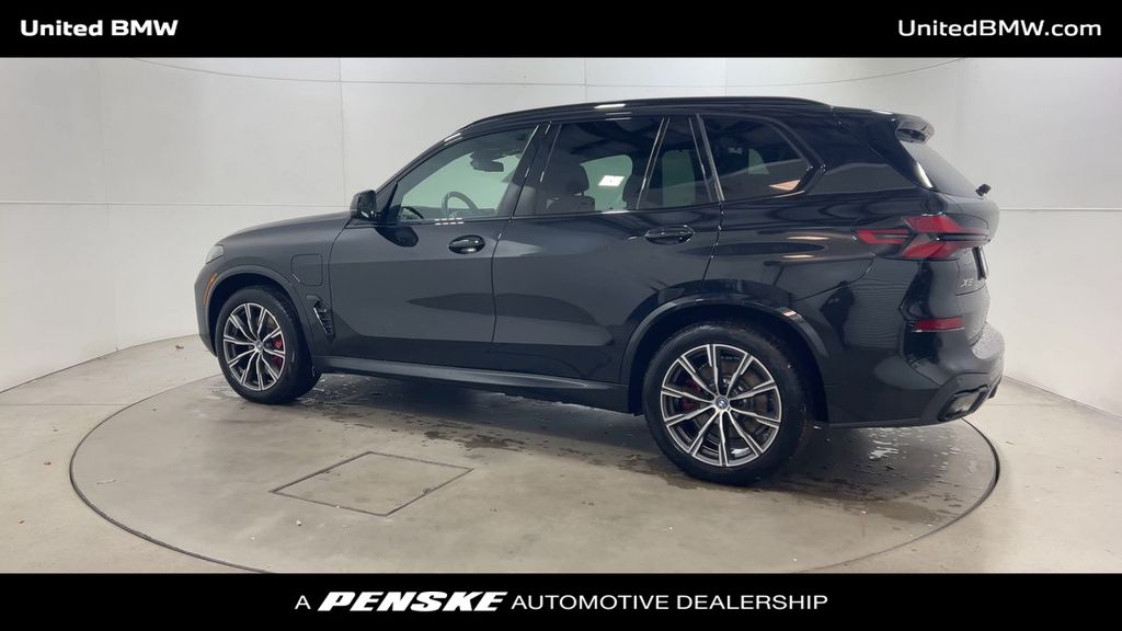 Thumbnail: 2024 BMW X5 - 6