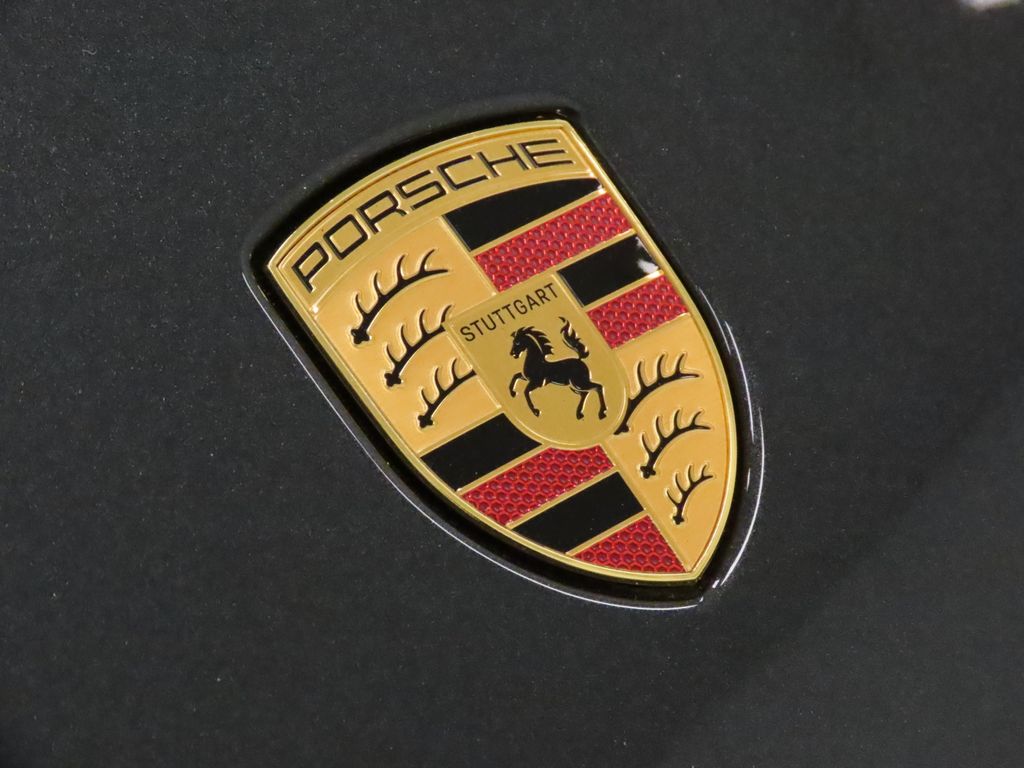 Thumbnail: 2026 Porsche Taycan - 14