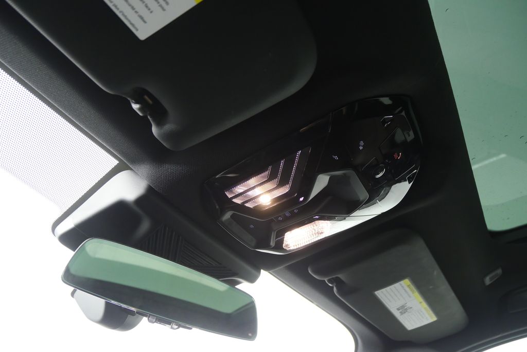 Thumbnail: 2025 BMW X3 - 18