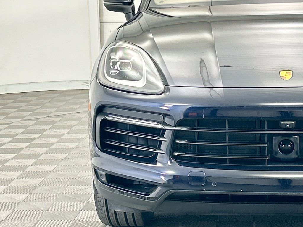 Thumbnail: 2022 Porsche  - 12