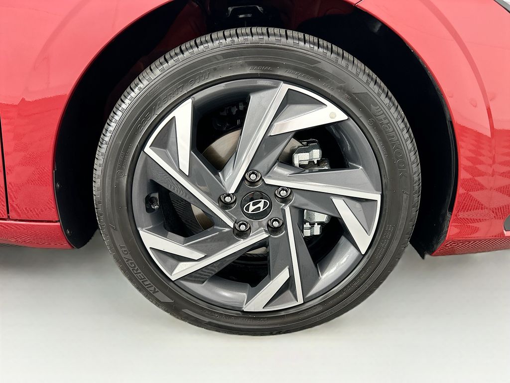 Thumbnail: 2025 Hyundai Elantra - 31