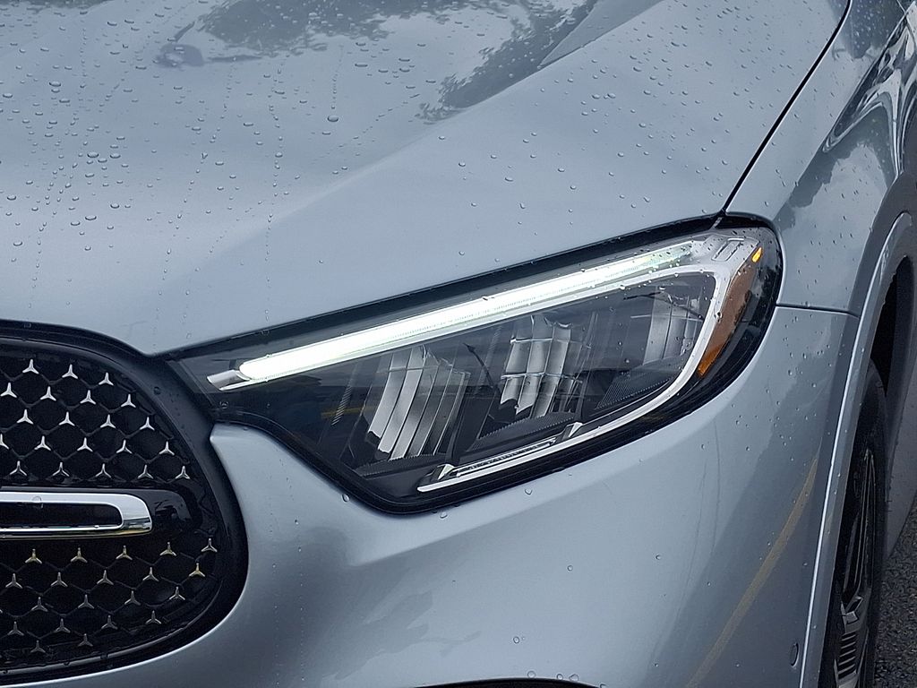 Thumbnail: 2026 Mercedes-Benz GLC - 6