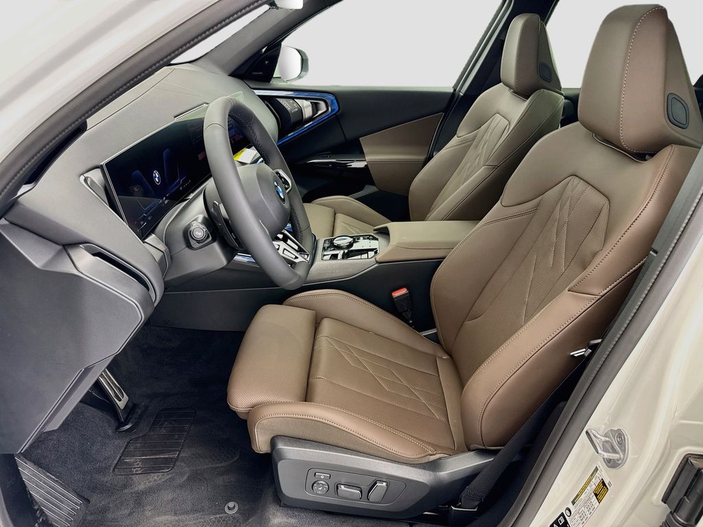 Thumbnail: 2026 BMW X3 - 17