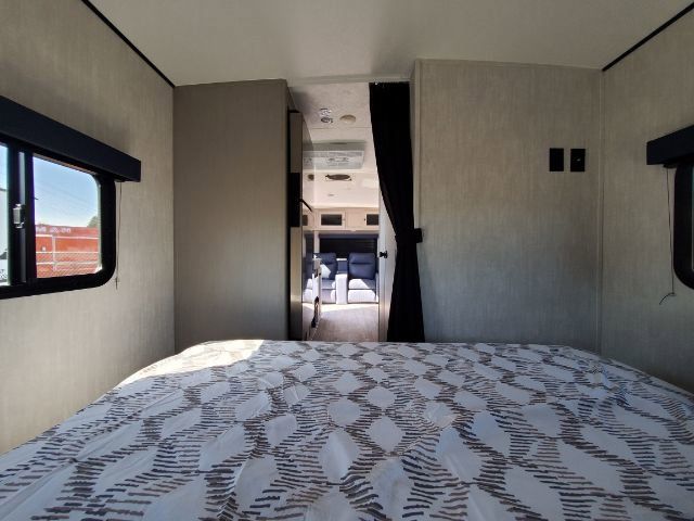 2024 White Coachmen APEX 221RLS Travel Trailer