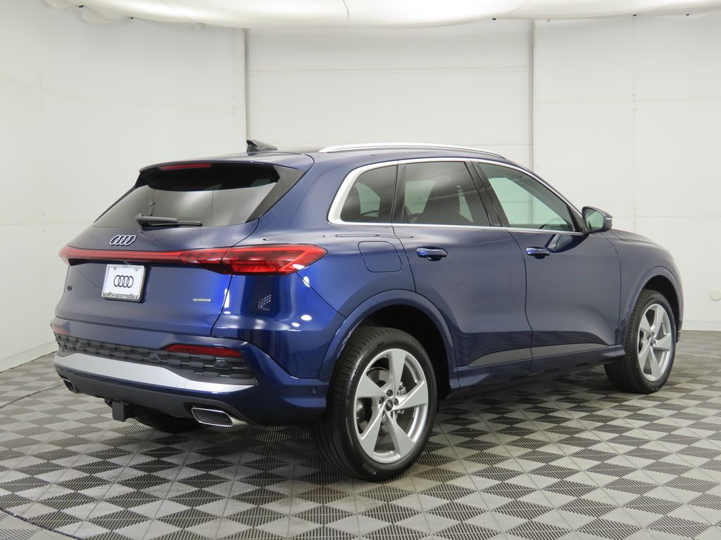 Thumbnail: 2025 Audi Q5 - 5