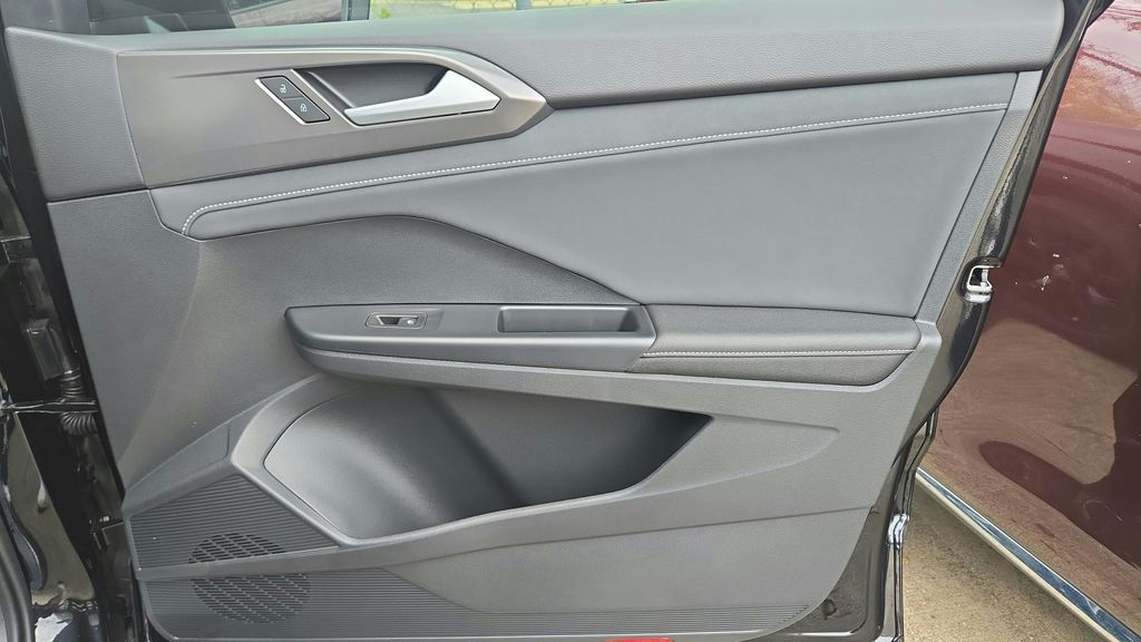 2026 Volkswagen Taos