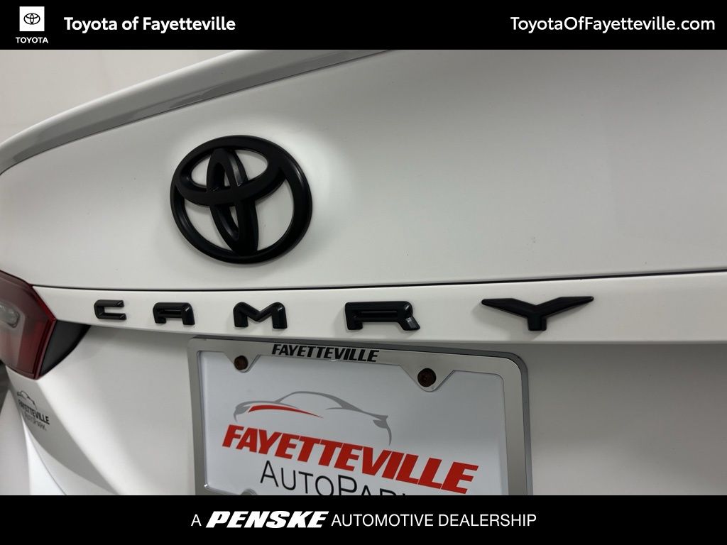 Thumbnail: 2024 Toyota Camry - 18