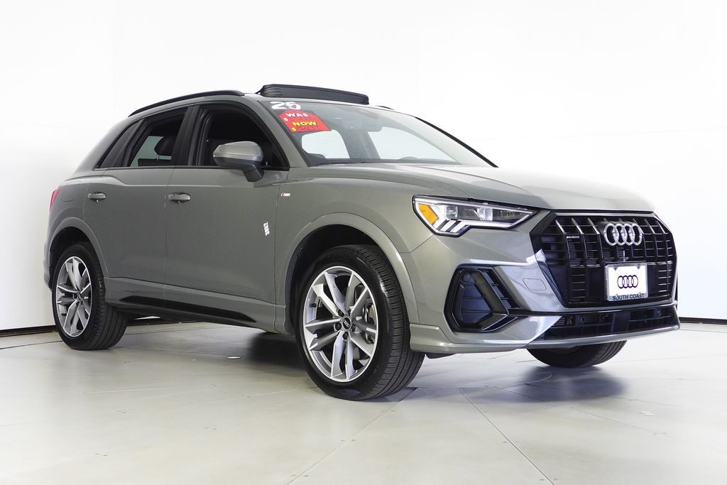 Thumbnail: 2025 Audi Q3 - 4