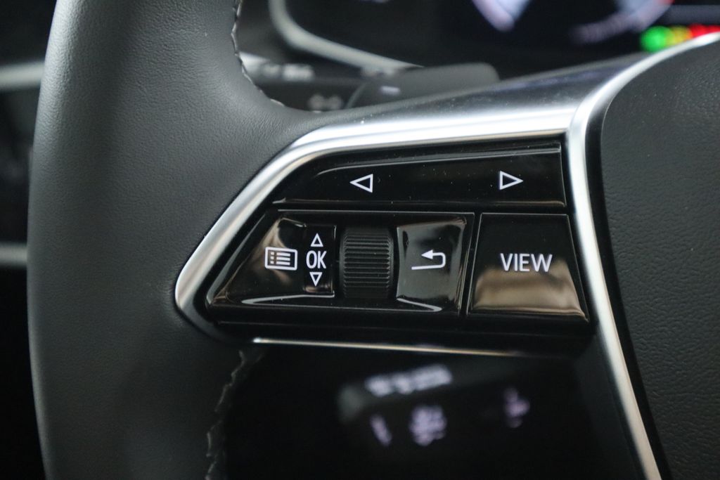 2025 Audi A6  12