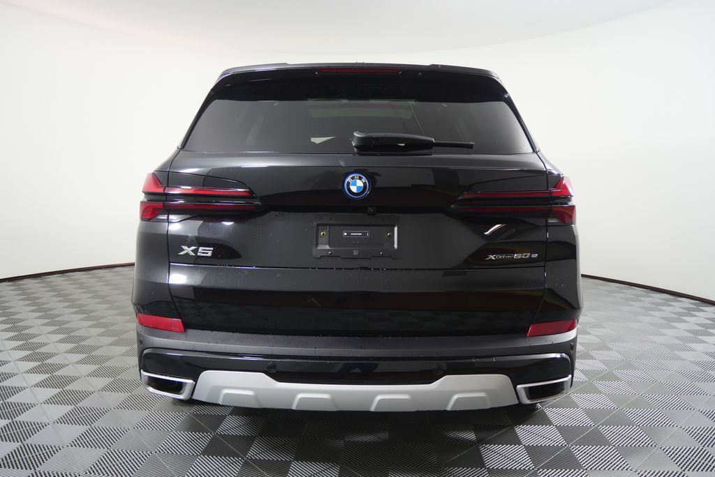 Thumbnail: 2026 BMW X5 - 5