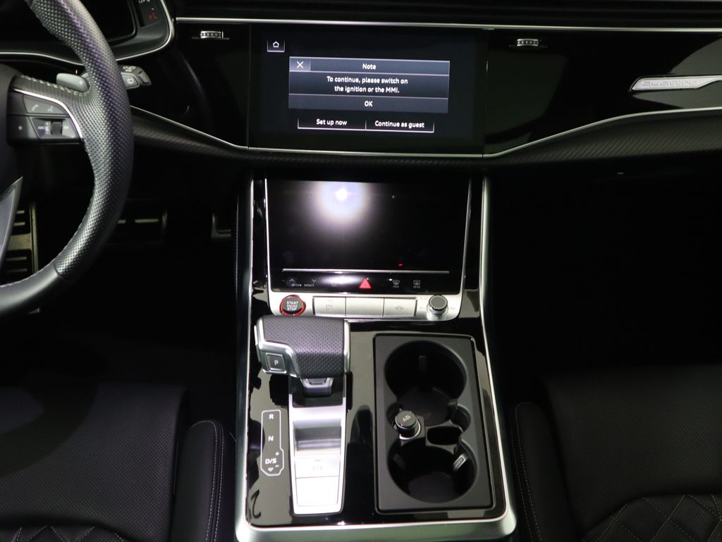 Thumbnail: 2024 Audi SQ8 - 14