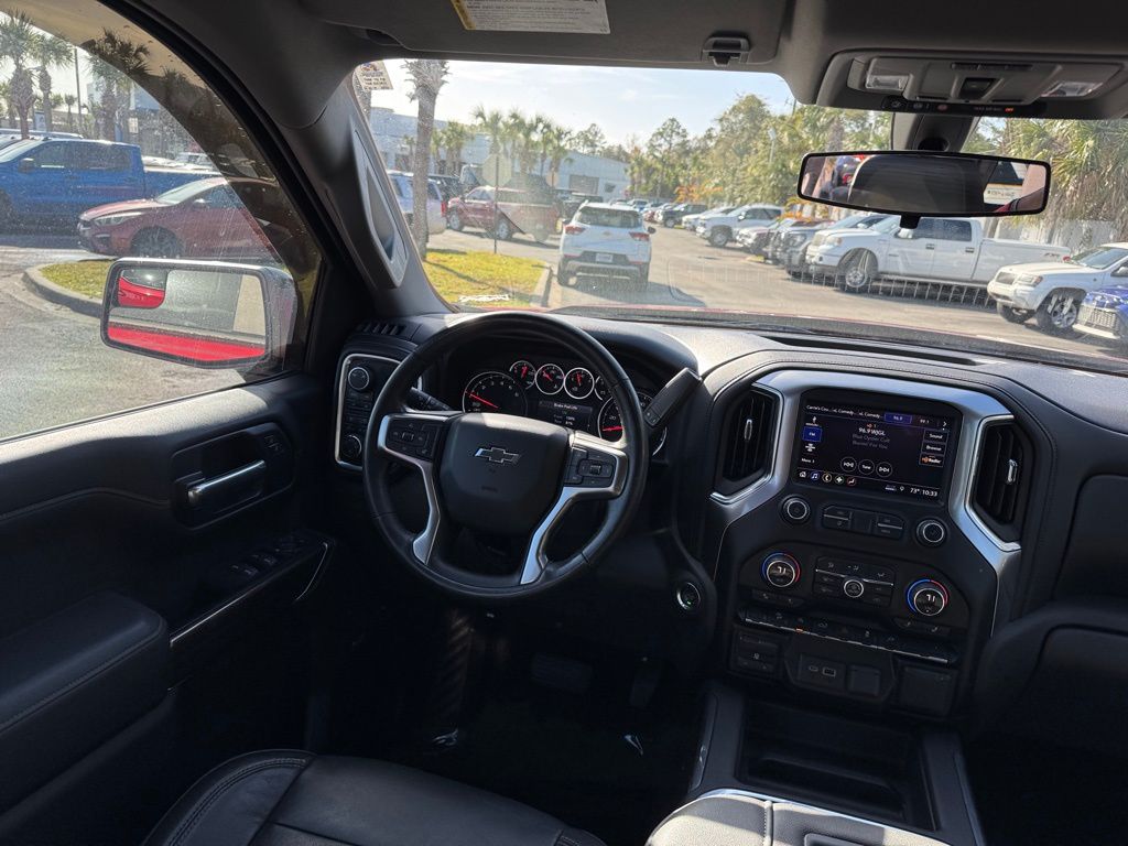 2019 Chevrolet Silverado 1500 RST 23