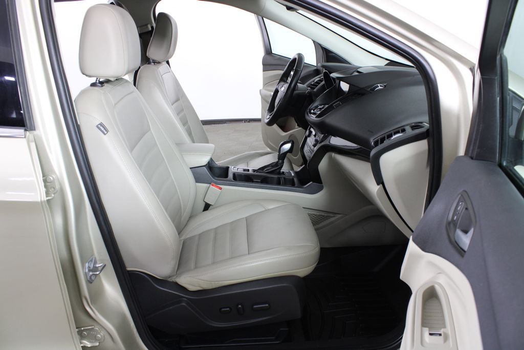 Used 2018 Ford Escape for sale in 