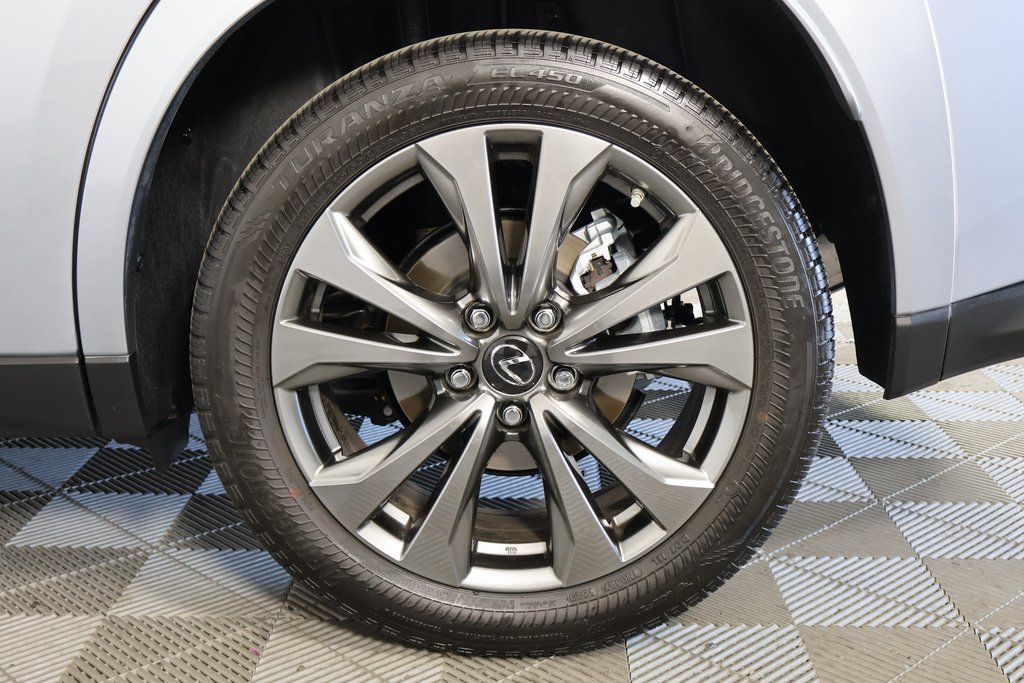 Thumbnail: 2024 Lexus UX - 16