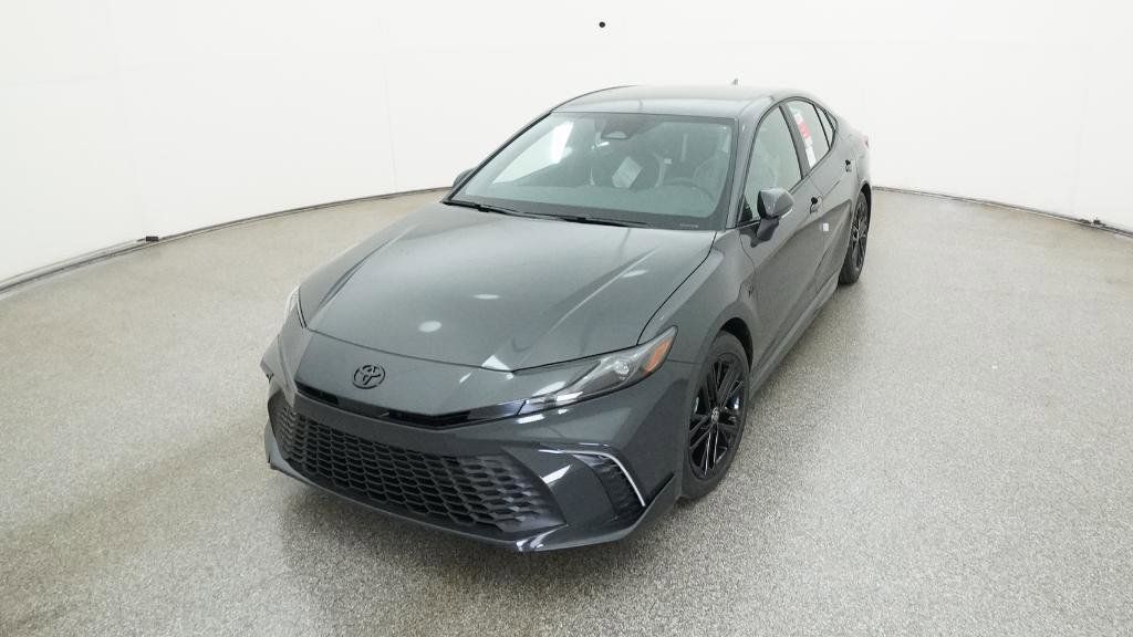 2025 Toyota Camry SE 28