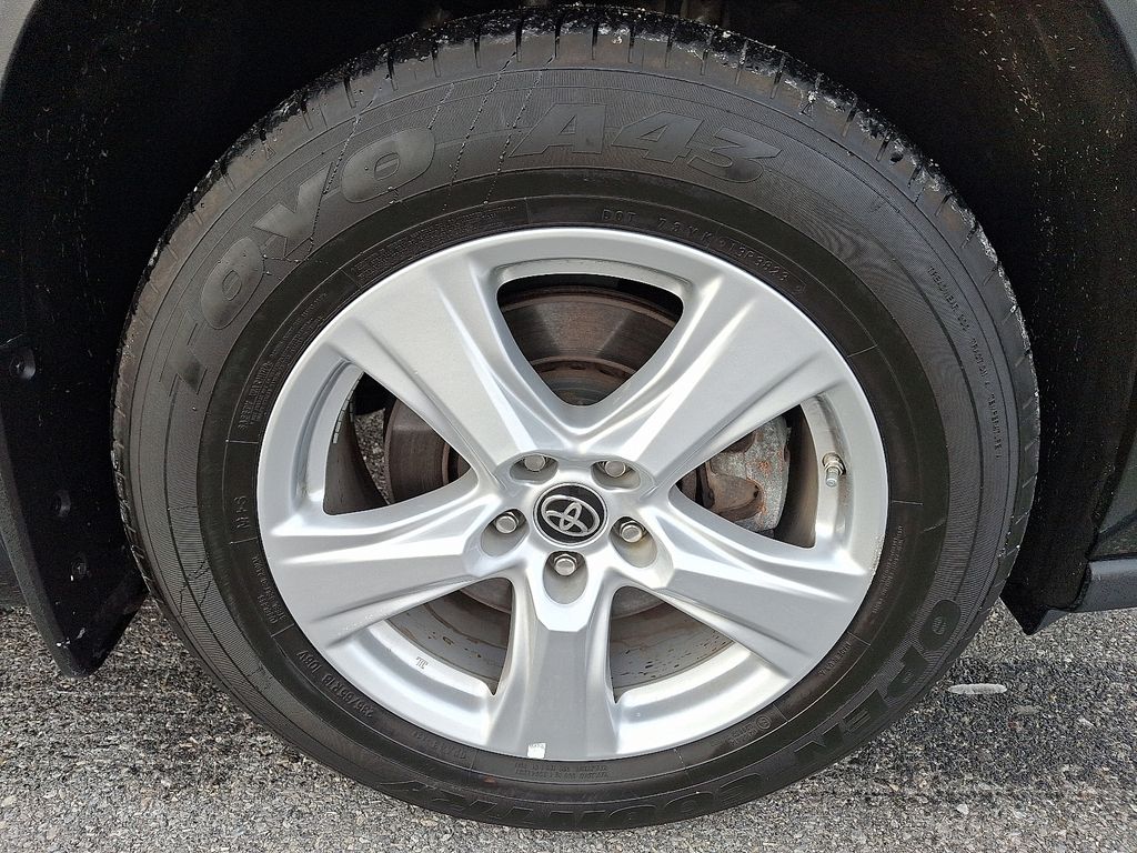 2024 Toyota Highlander — photo 9