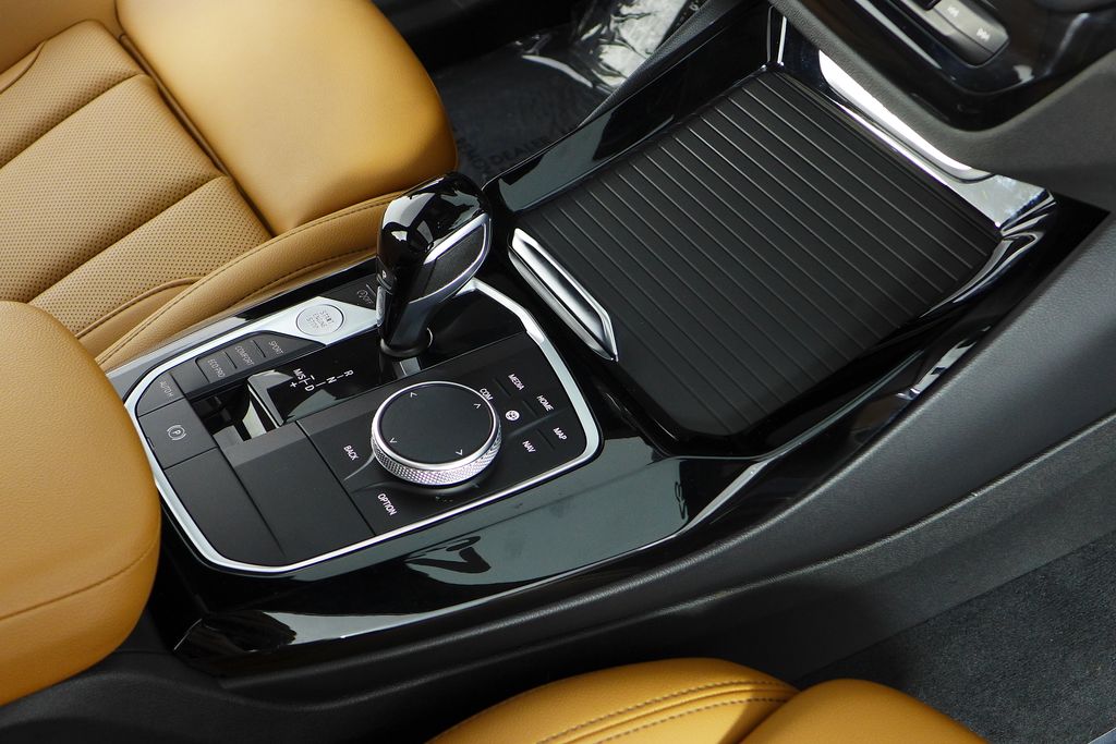 Thumbnail: 2023 BMW X3 - 15