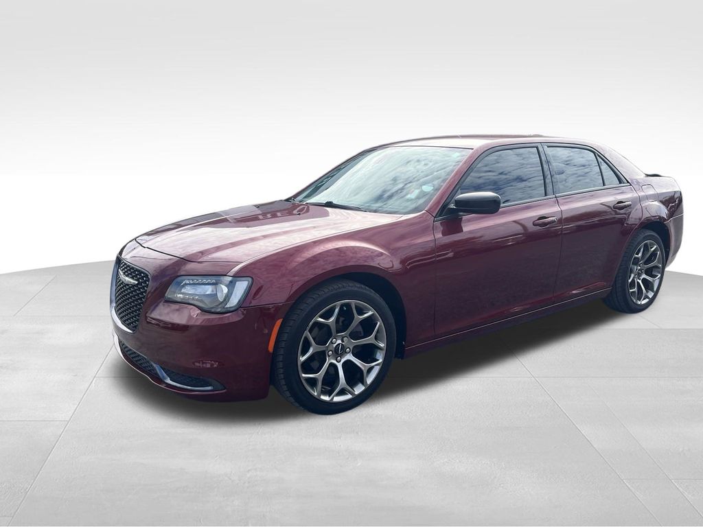 2018 Chrysler 300 Touring 9