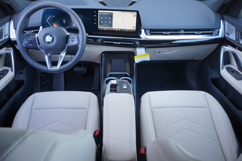 2025 BMW X1 xDrive28i 13