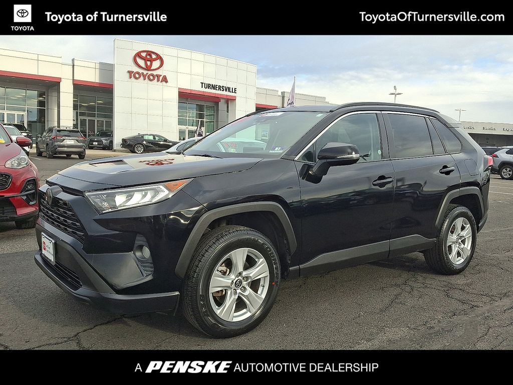 Thumbnail: 2019 Toyota RAV4 - 1