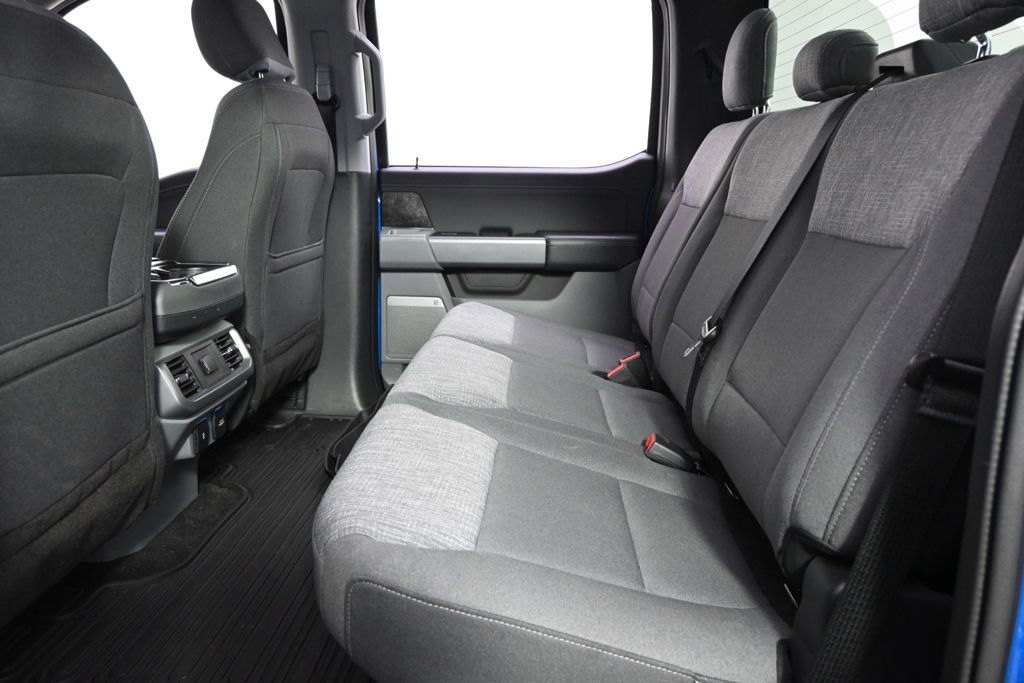 Used 2021 Blue Ford XLT image 21