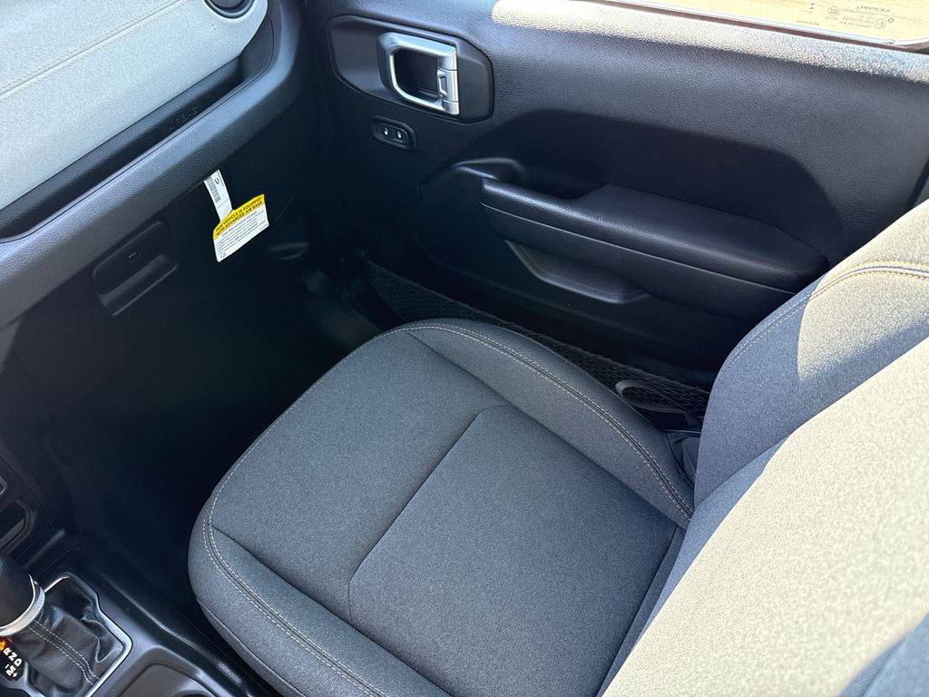 Used 2024 Jeep Wrangler SUV