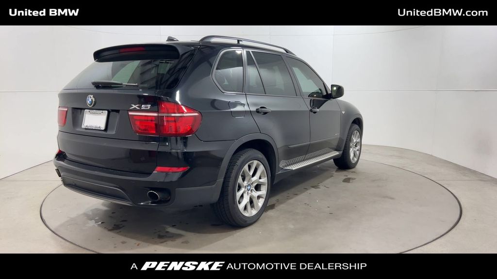 2012 BMW X5 xDrive35i 8