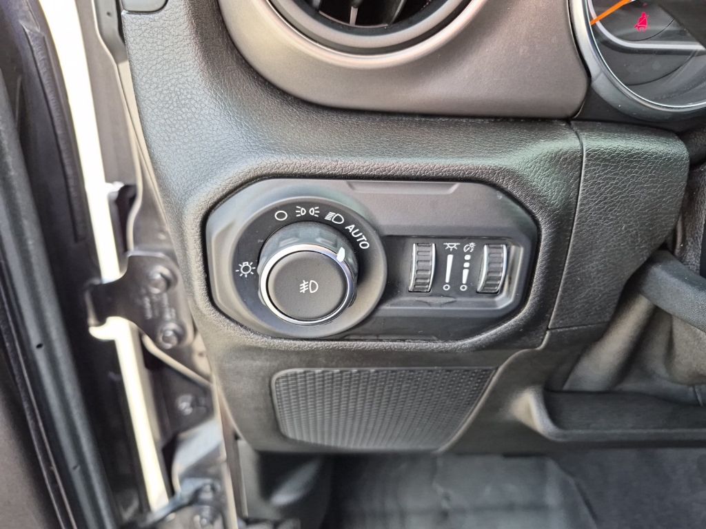 Used Car 2019 Jeep Wrangler  Unlimited Sport S For Sale Under $30,000 In Austin, Texas