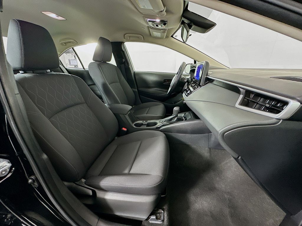 2023 Toyota Corolla LE 26