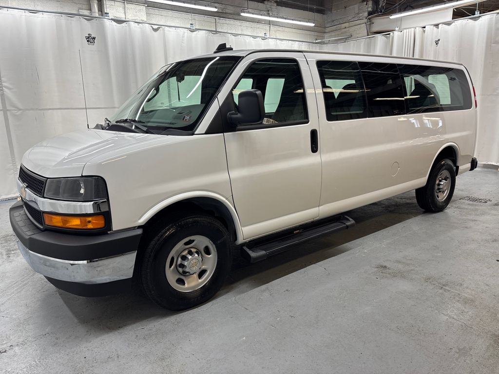 2024 Chevrolet Express Cargo 3500 Extended RWD