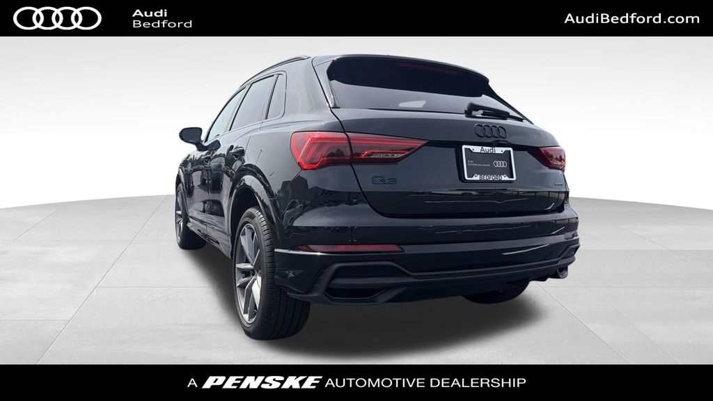 Thumbnail: 2023 Audi Q3 - 6