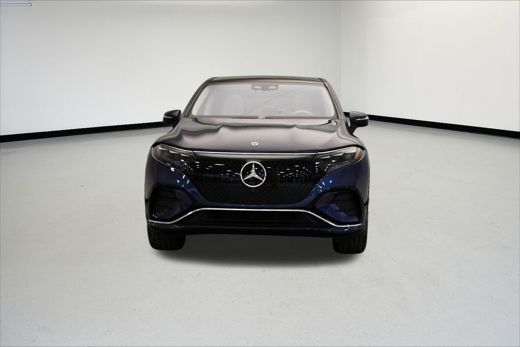 Thumbnail: 2023 Mercedes-Benz EQS - 8