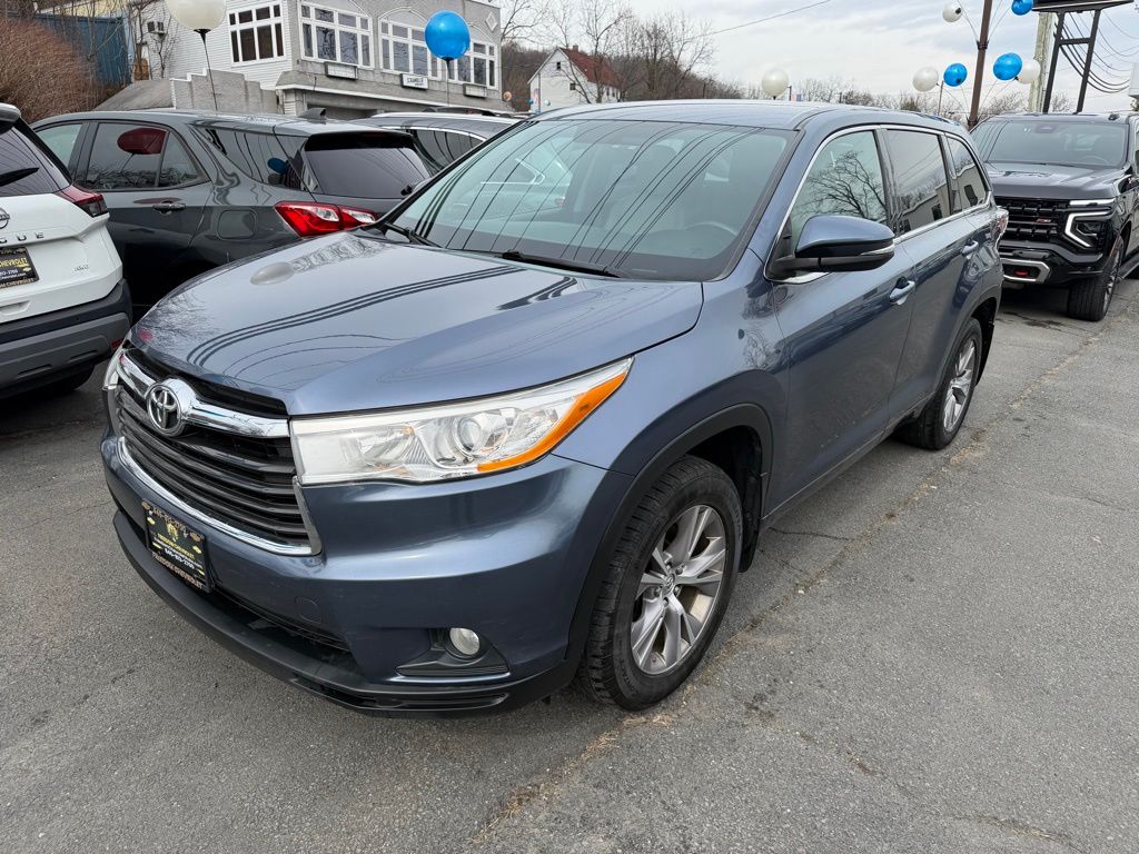 2014 Toyota Highlander LE Plus AWD