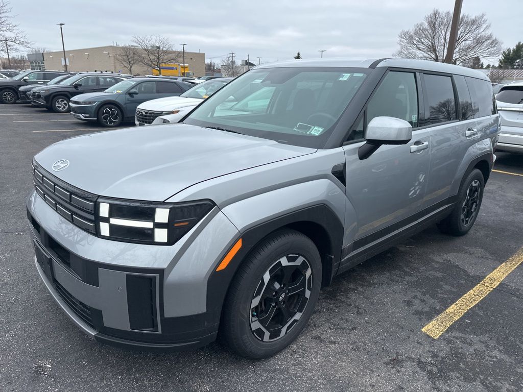 Certified Used 2024 Silver Hyundai SE image 4