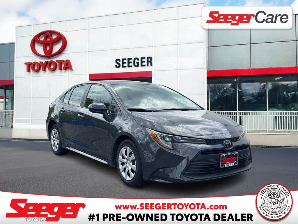 2024 Toyota Corolla LE FWD