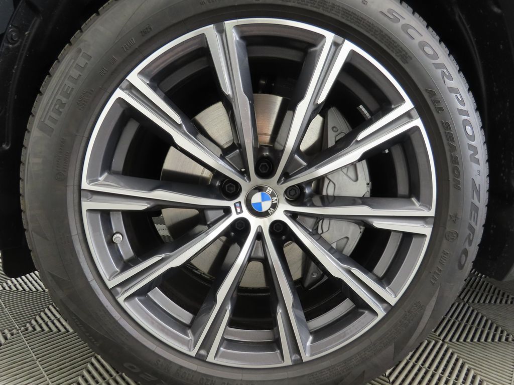 Thumbnail: 2026 BMW X5 - 30