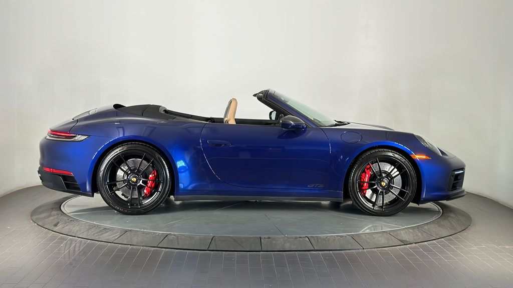 2024 Porsche 911 Carrera S 16